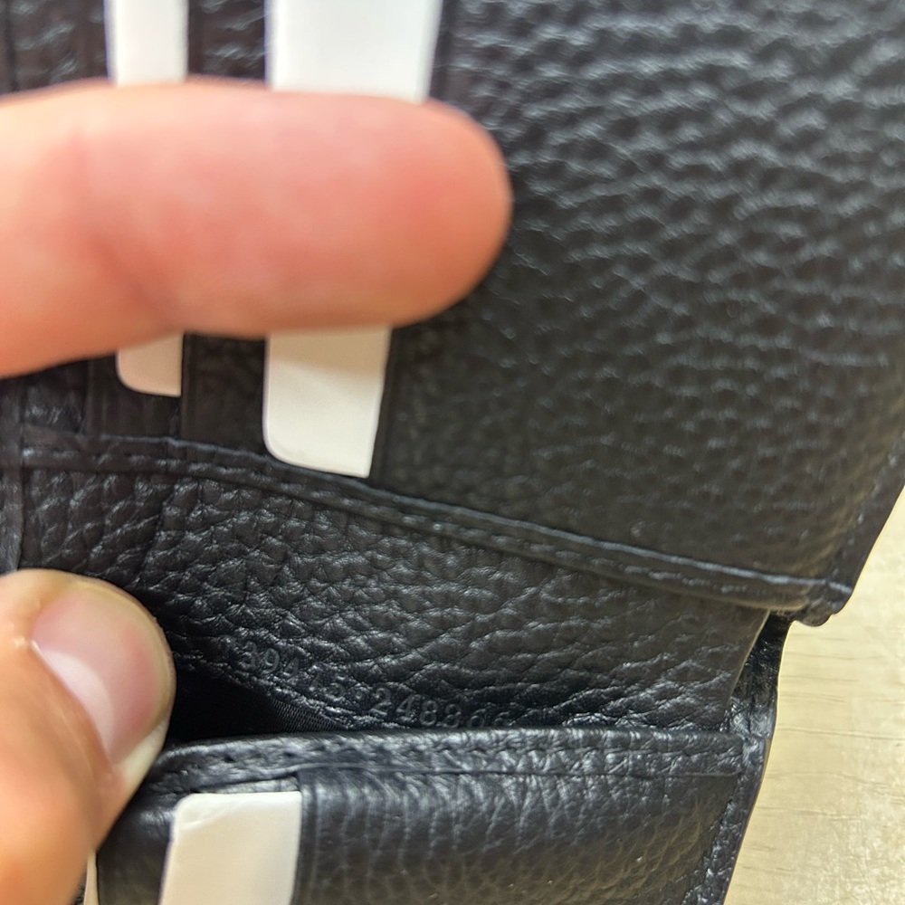 Gucci Black Leather Wallet - Picture 5 of 9